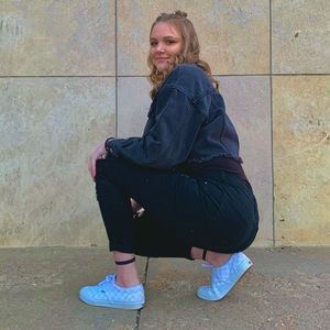 Meet your Posher, Curinne